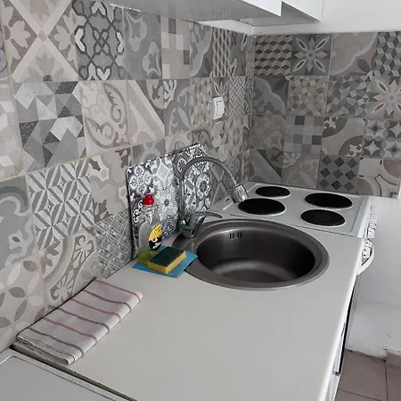 Sikies Comfort Aprts With Balcony